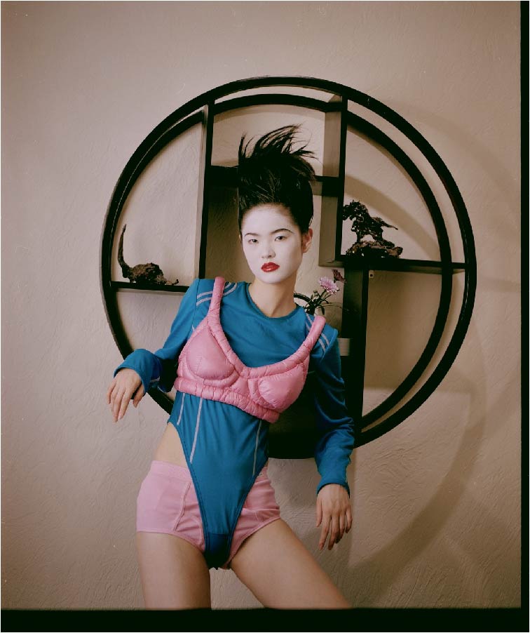 FULL SPREAD ON  SICKY MAGAZINE